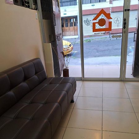 The Travel House 호텔 키토 외부 사진
