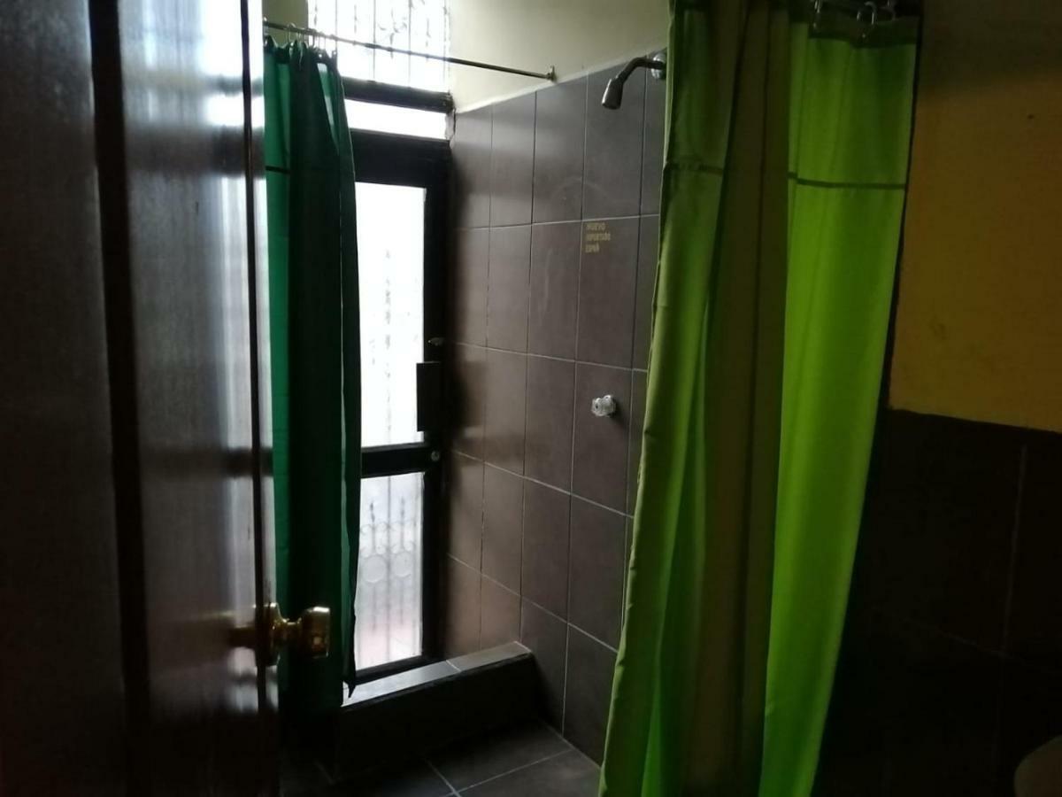 The Travel House 호텔 키토 외부 사진